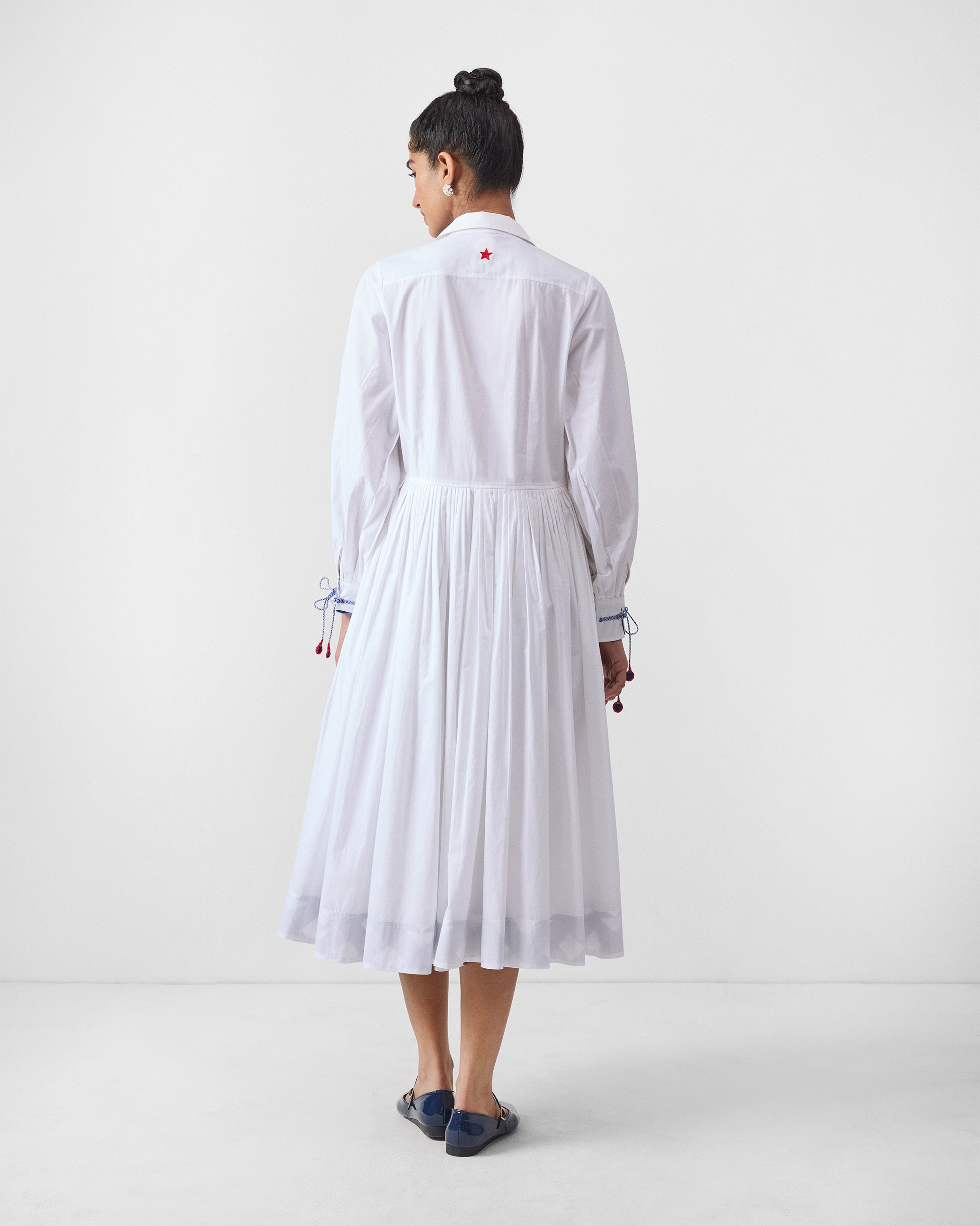 Puritsu Shirt Dress - White