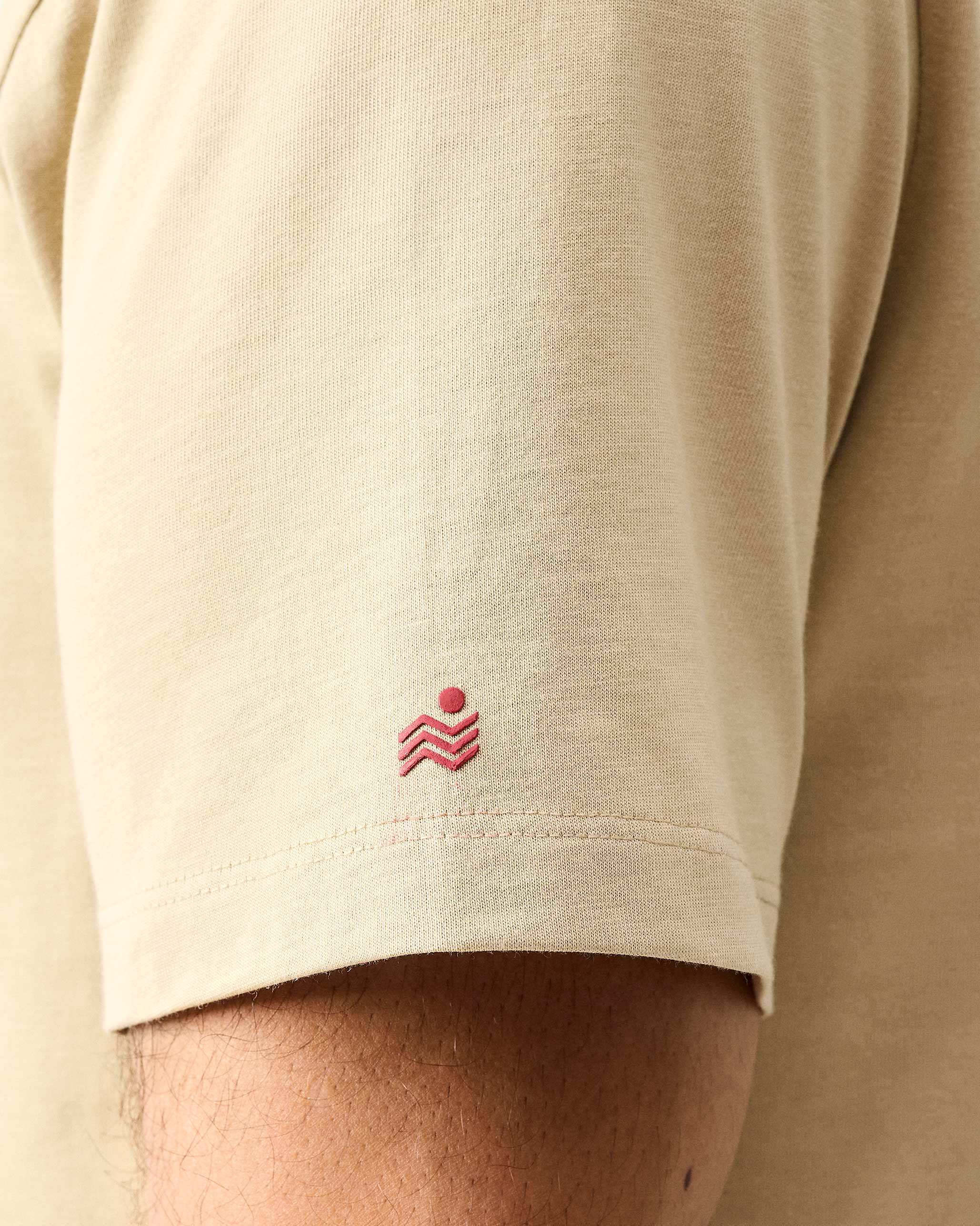 Giraffe T-Shirt - Khakhi